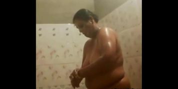 Desi Aunt Spied On Washing Her Chubby Body