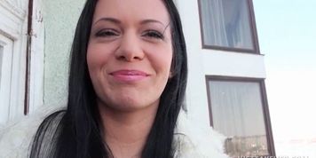 Hot Tits Amateur Giving Blowjob In POV Style