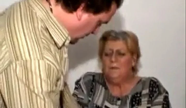 Bbw Mature Fist And Anal Trio