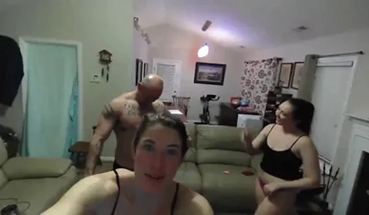 Swinger Threesome (Fit threesomes)