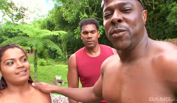 Four Ebony And One Latina For Group Sex Outdoor