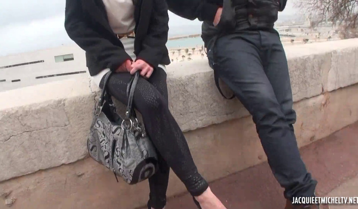 French Mature Hot Casting