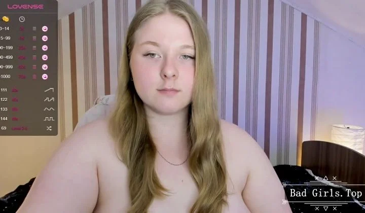 Huge Natural Tits Bbw Petite Blonde Solo Teen