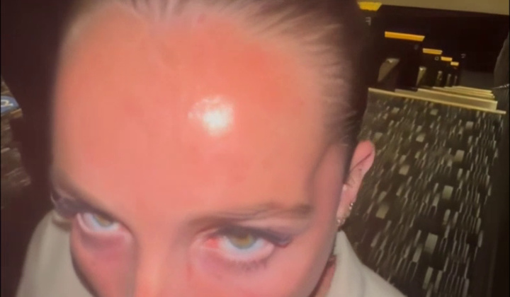 Ashley - Movie Theater Blowjob