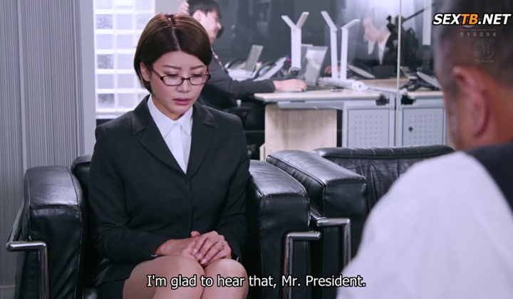 Married Secretary Creampie Sex In The President's Office Filled With Sweat And Kisses