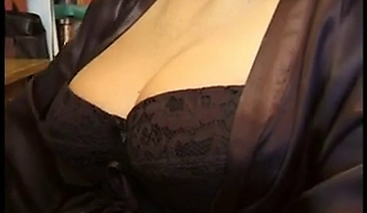Swinger Orgy Wiyh The Wives