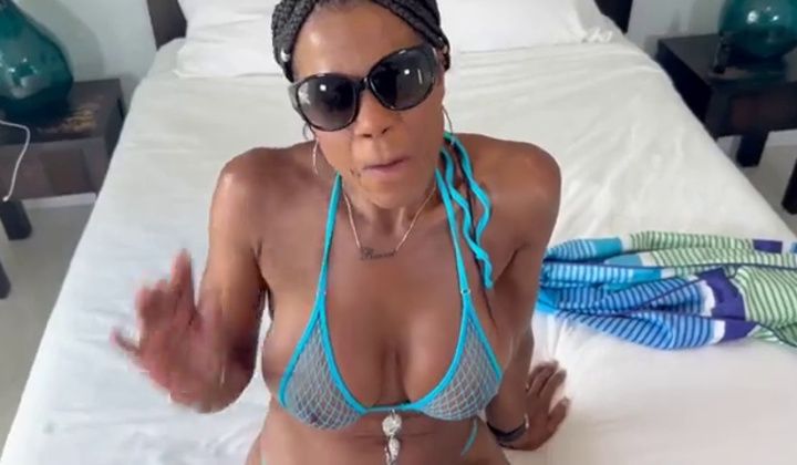 Raven Swallowz Milf Ebony 3