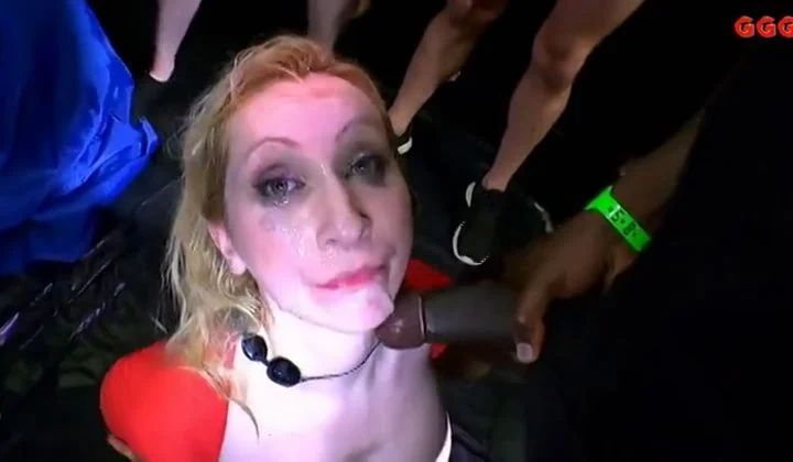 Bbw Anna Slut Mega Titten Und Sperma
