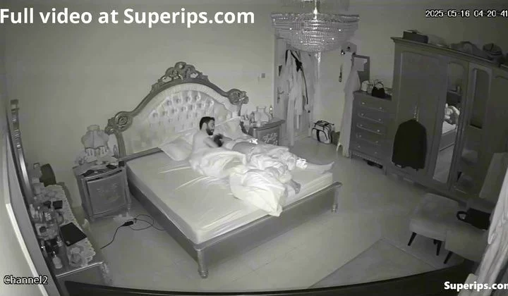 Ipcam – Pregnant Arab Wife Gets Penetrated