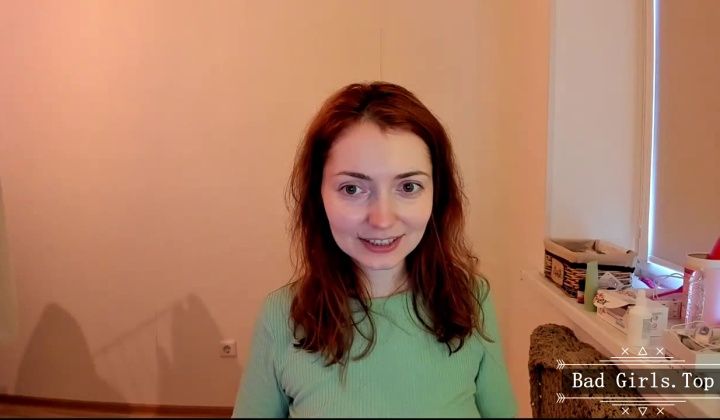 Pretty Skinny Small Tits Brunette Solo Webcam Milf