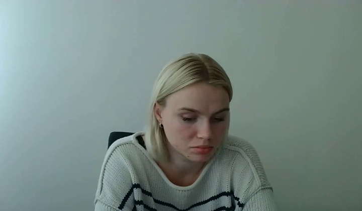Skinny Blonde Webcam Pretty Solo Teen Babe