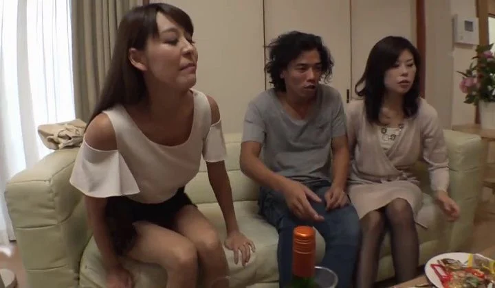 Housewives In Drinking Party And Seduced Anal And Double Penetration.