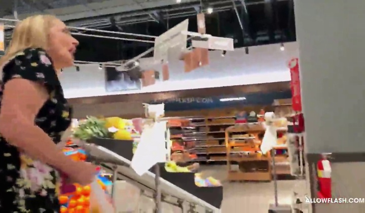 Damn He Ran Into The Blonde Milf At The Store Again And There