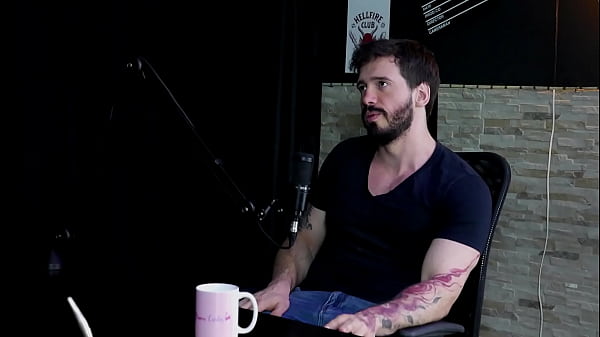 The Fear Of The Dick Not Rising In The Recording, Recorded Little Gay Porn, Goes To Therapy, And The Crazy Fetish... - Arthur Aily (SHEER/RED)
