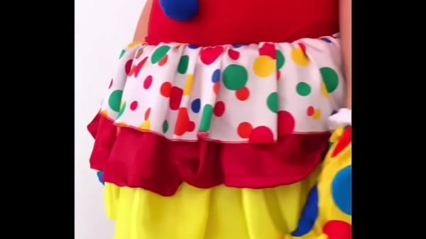 Shy Girl Cosplay As Clown Fucked And Cum Very Hard