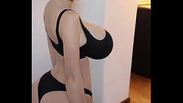Curvy Model With Big Boobs And Ass