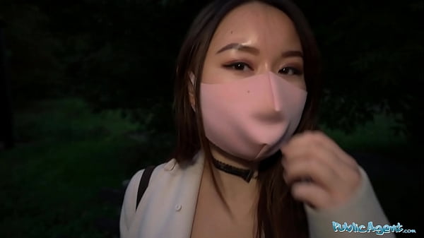 Public Agent Sexy Chinese Babe Fucking A Big Fat Dick