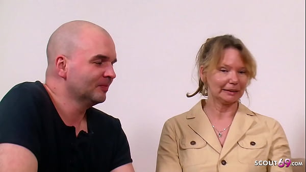 German Marriage Counselor Woman Teach Mature Couple To Fuck In 3Some