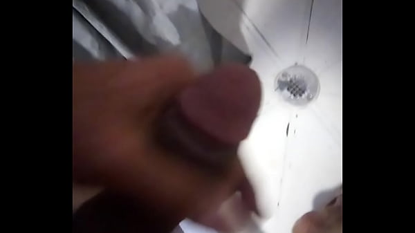 Wanna See Her Cum Real Fast In The Shower