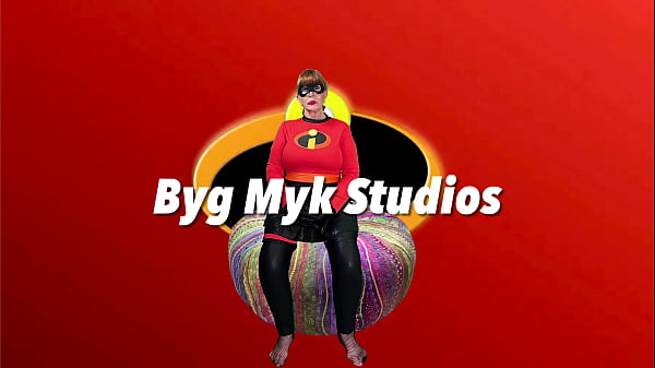 Mature BBW Elastigirl Cosplay Blowjob