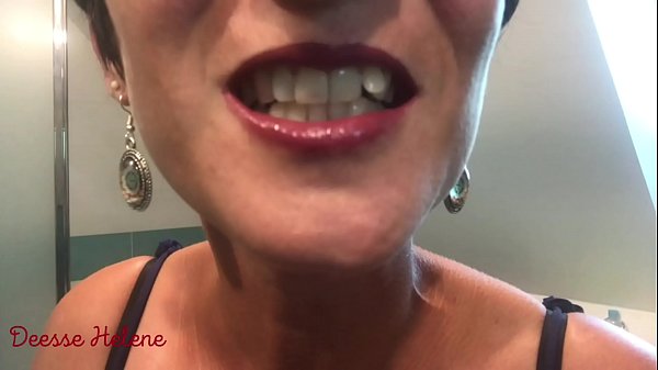 ASMR Mouth Goddess H&Eacute;L&Egrave;Ne On Vends-Ta-Culotte.Com